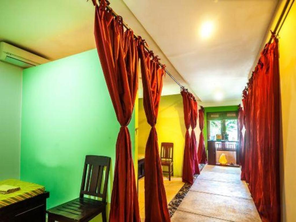Al-Isha Dharamshala Hotel Kuta Lombok Kültér fotó